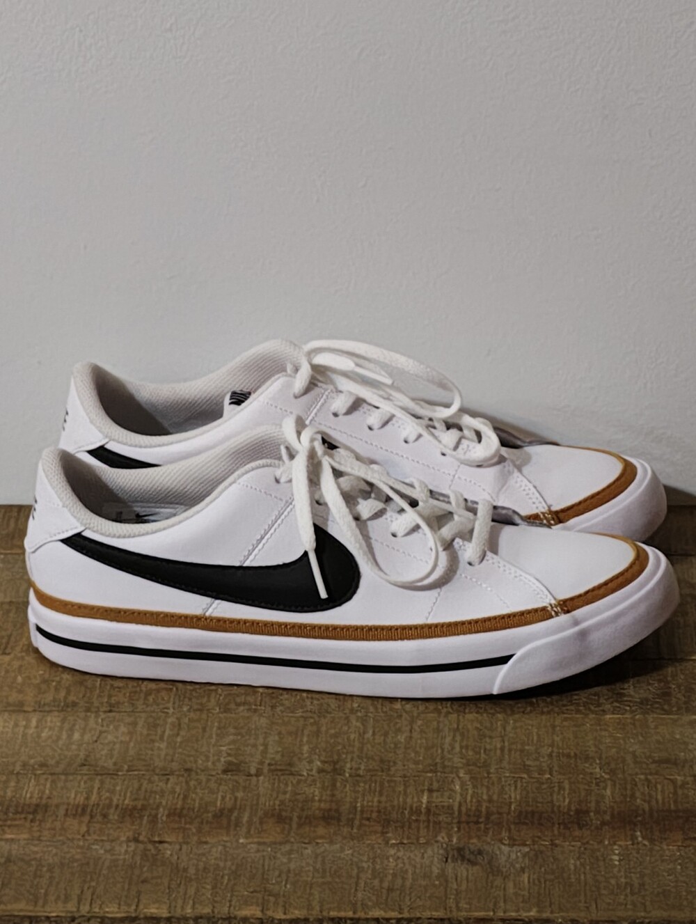 Nike Court Legacy (GS) 'White Desert Ochre' Kid's Size 7Y / Women's Size 8.5 - Picture 4 of 9